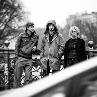 13%20juliakadeltrio%20(presse,%20foto%20 %20www.thomasschlorke
